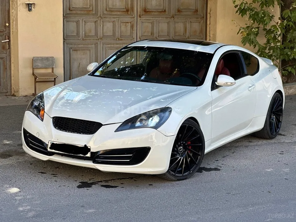 Hyundai Genesis Coupe — foto 1/4