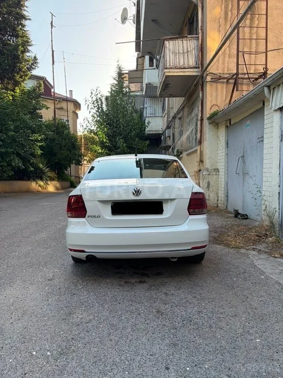 Volkswagen Polo — foto 4/4
