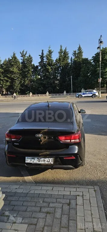 Kia Rio — foto 2/4
