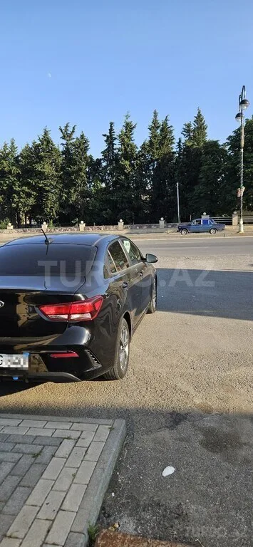 Kia Rio — foto 4/4