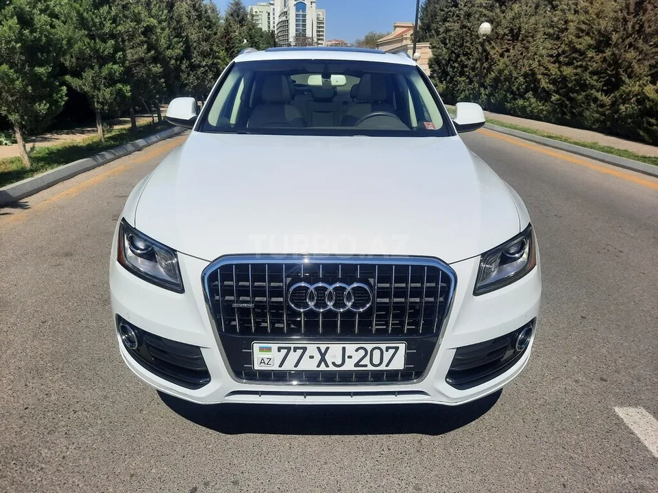 Audi Q5 — foto 2/4