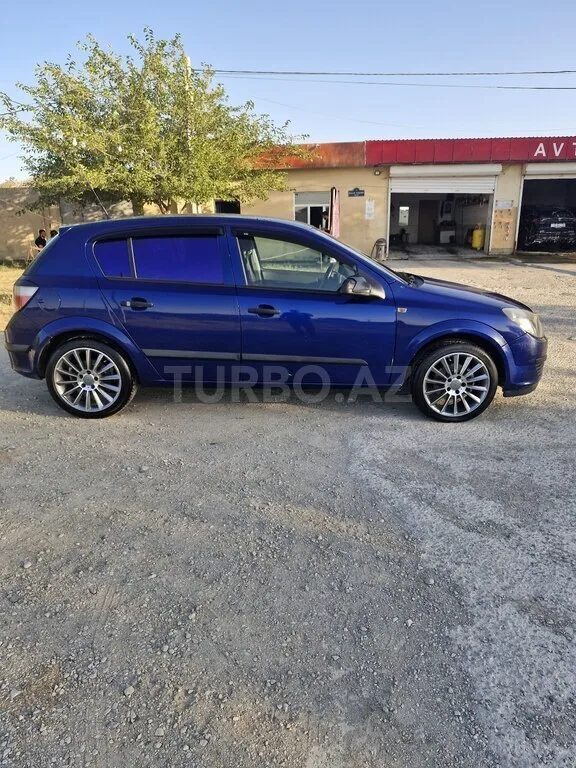 Opel Astra — foto 4/4