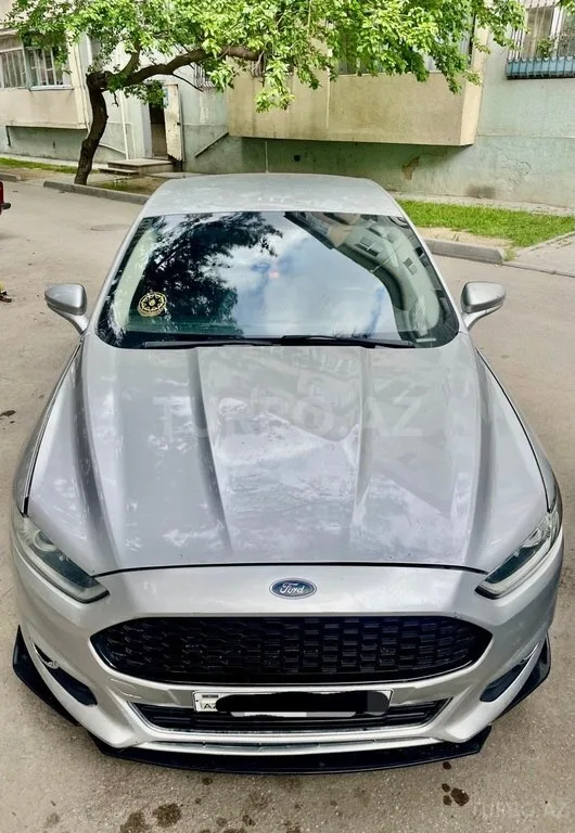 Ford Fusion (North America) — foto 2/4