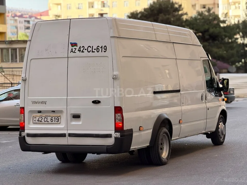Ford Transit — foto 4/4