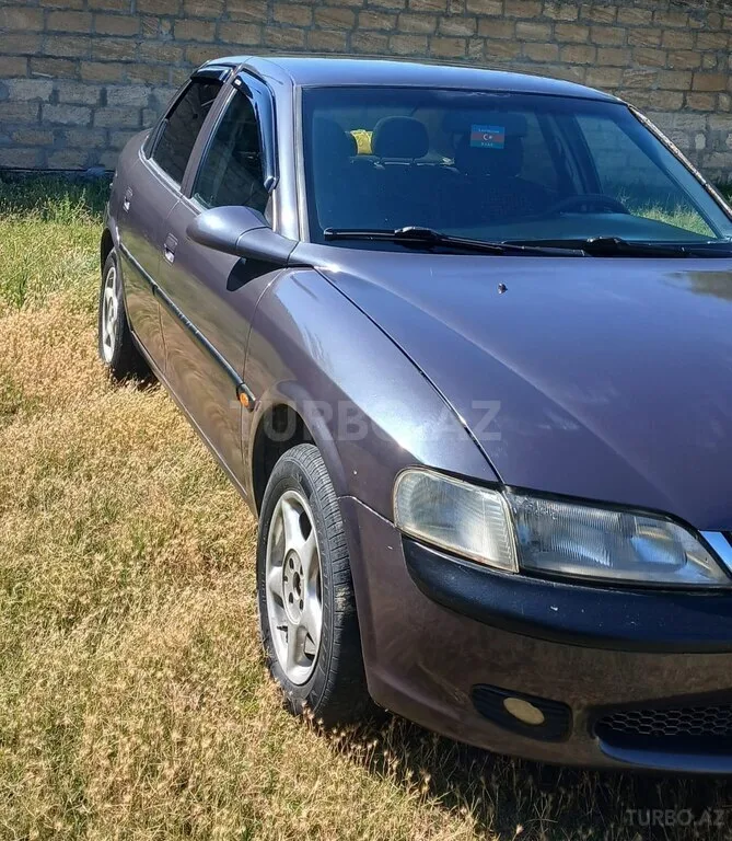 Opel Vectra — фото 3/4