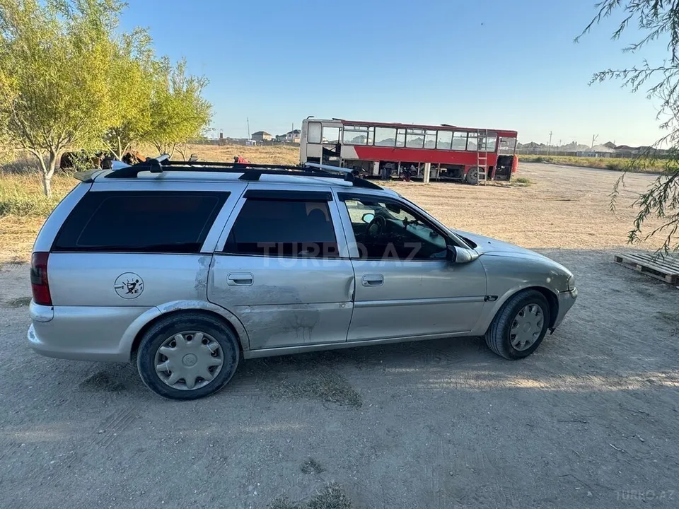 Opel Astra — foto 4/4