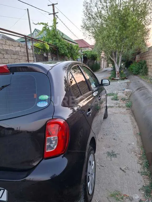 Nissan March — foto 2/4