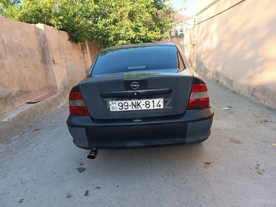 Opel Vectra — foto 4/4
