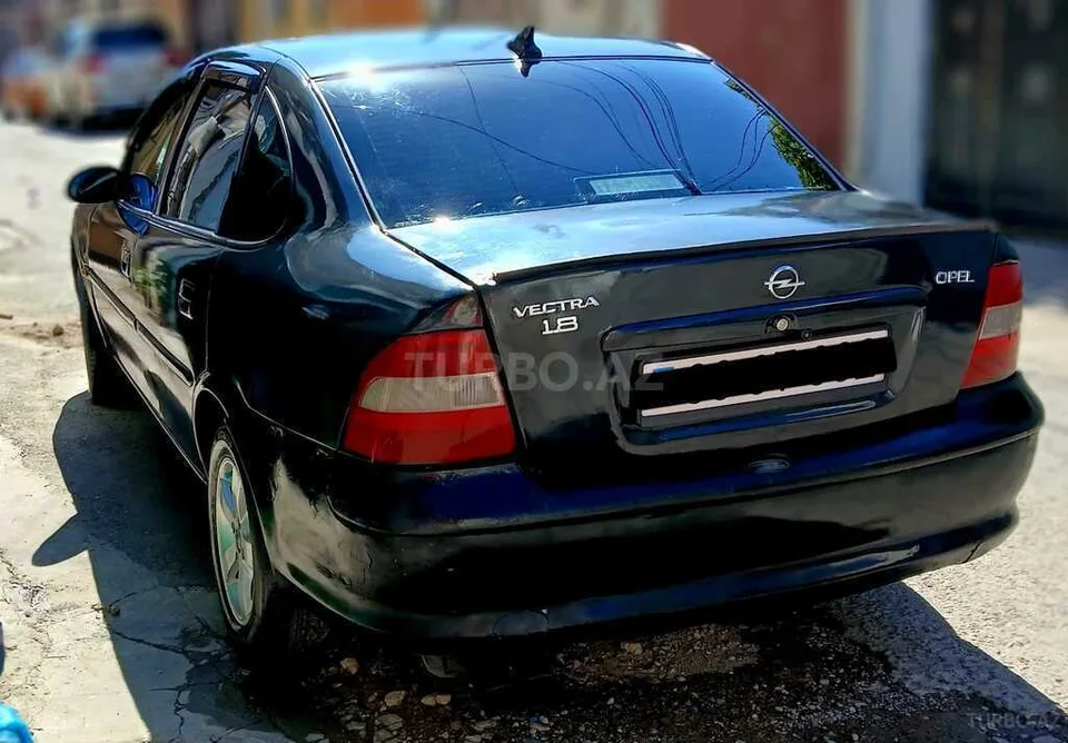 Opel Vectra — foto 2/4