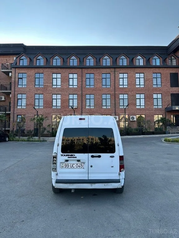 Ford Tourneo Connect — foto 4/4