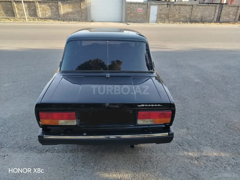 LADA (VAZ) 2107 — foto 3/4