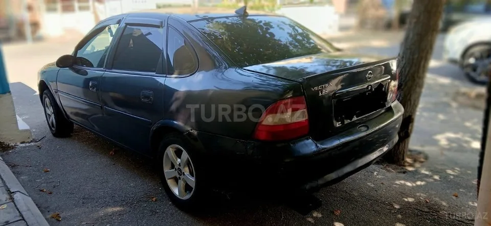 Opel Vectra — foto 3/4