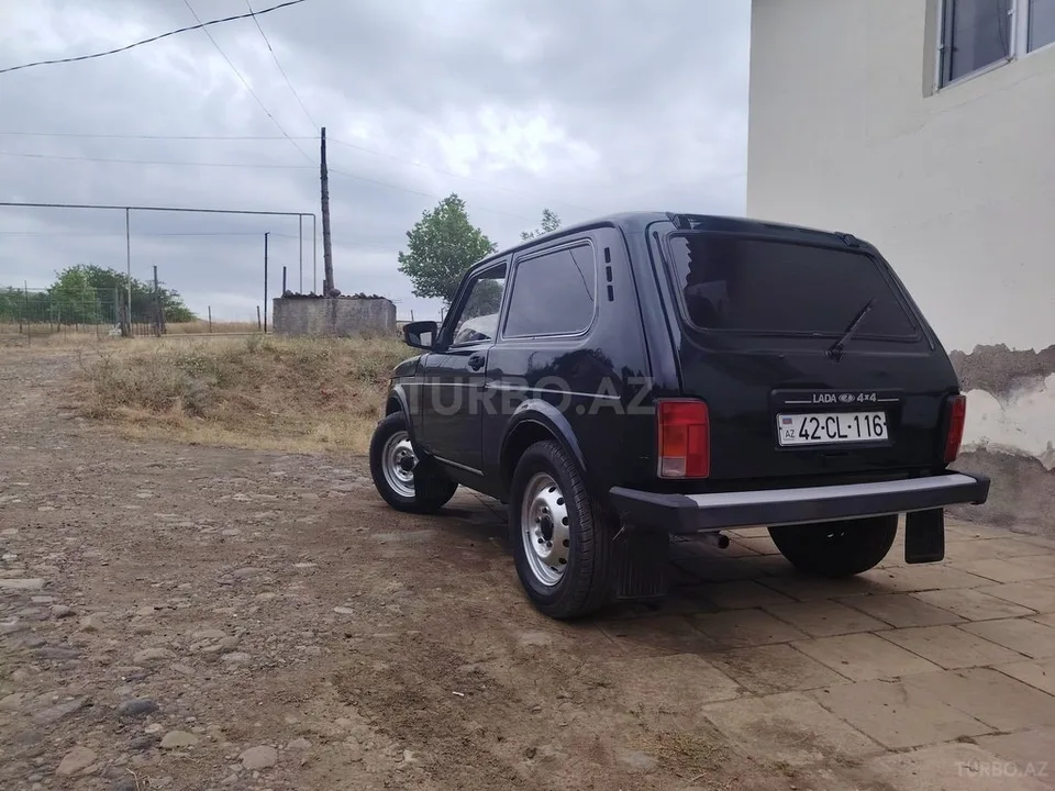 LADA (VAZ) Niva — foto 3/4