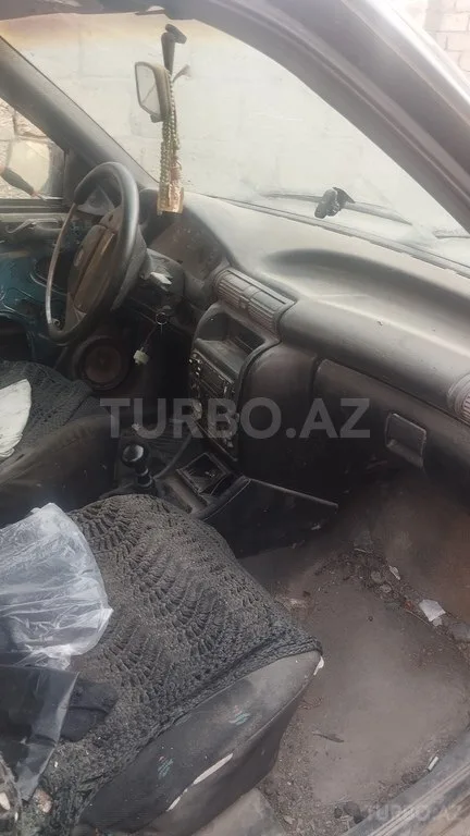 Opel Astra — foto 4/4