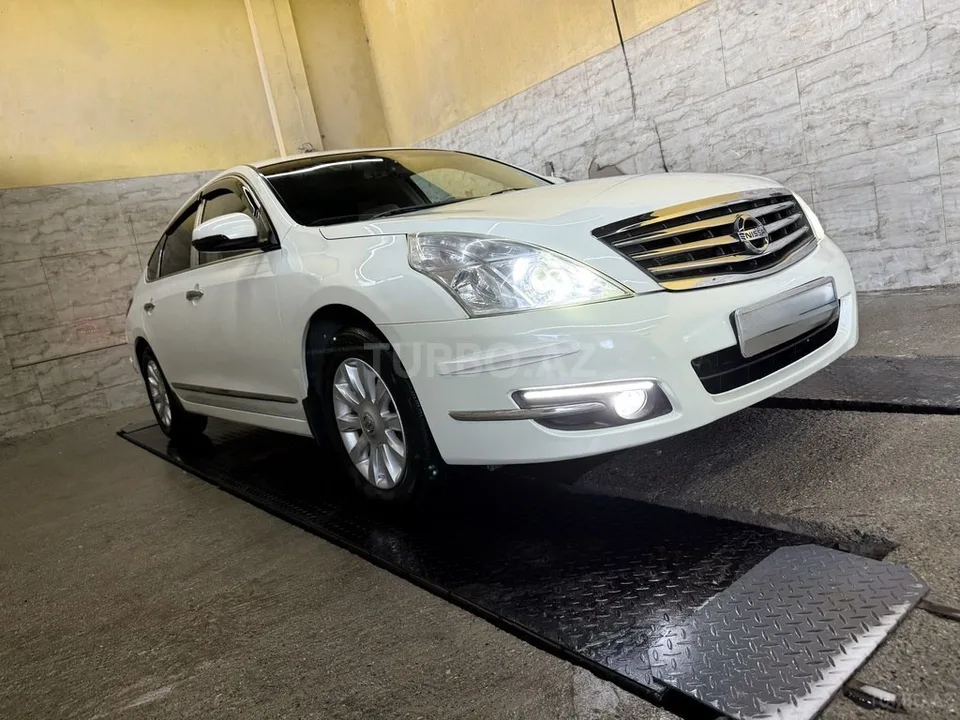 Nissan Teana — foto 3/4