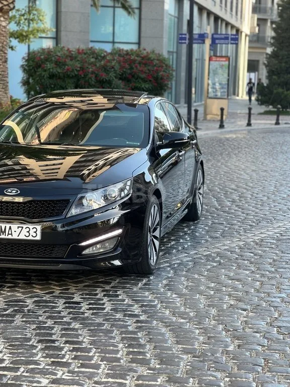 Kia K5 — foto 3/4