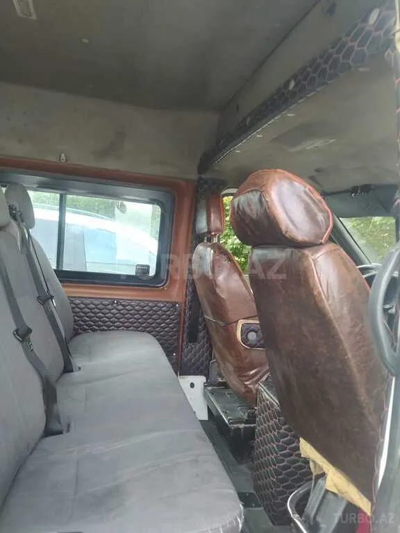Ford Transit — foto 4/4