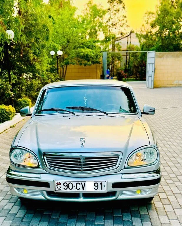 GAZ 31105 "Volga" — foto 1/4