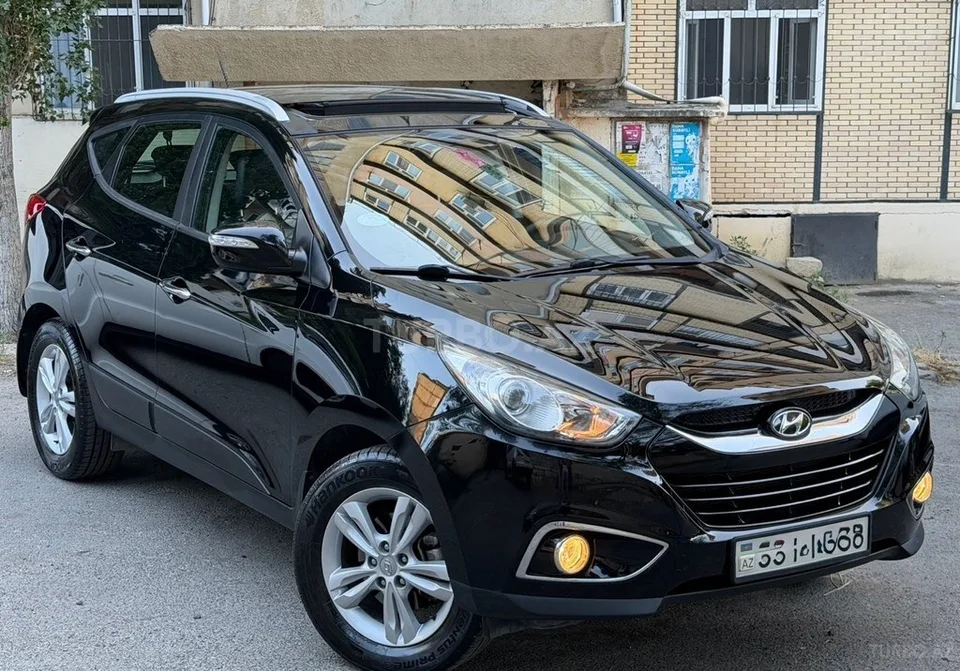 Hyundai ix35 — foto 1/4