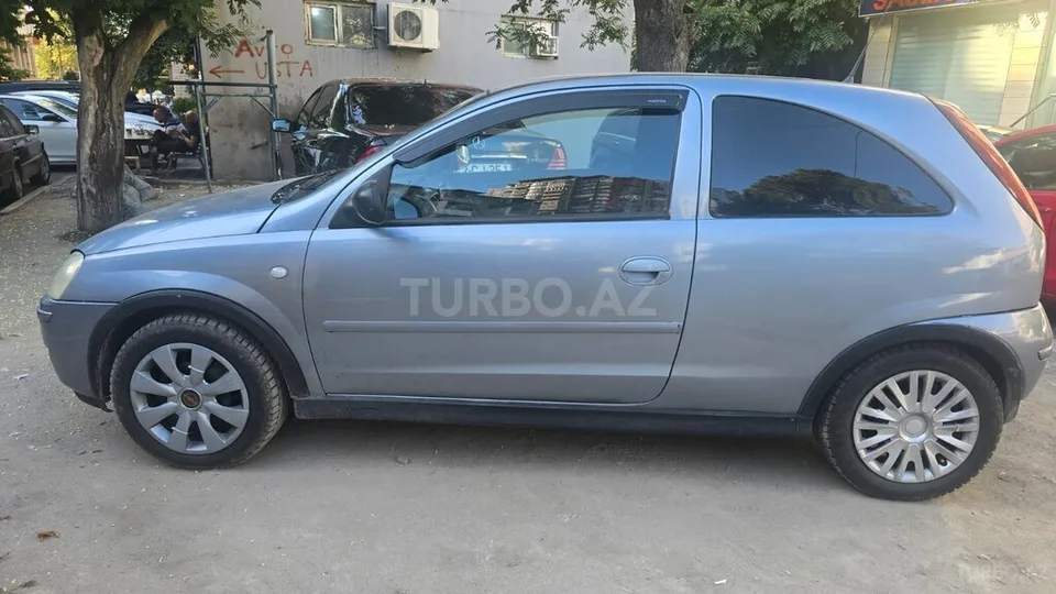 Opel Corsa — фото 3/4