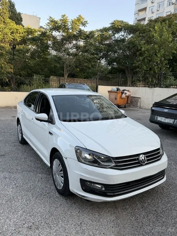 Volkswagen Polo — foto 2/4