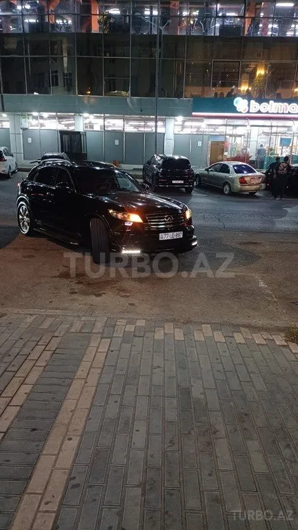 Infiniti FX35 — foto 4/4