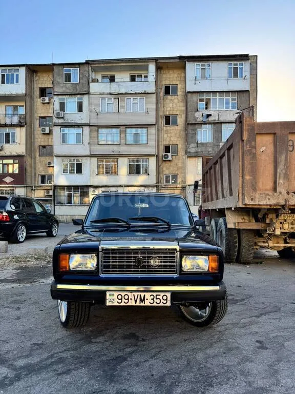 LADA (VAZ) 2107 — foto 2/4