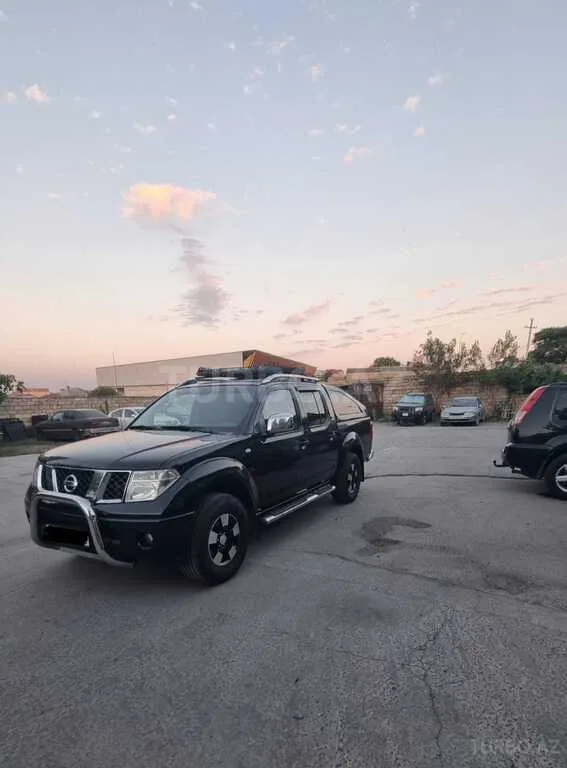 Nissan Navara — foto 2/4