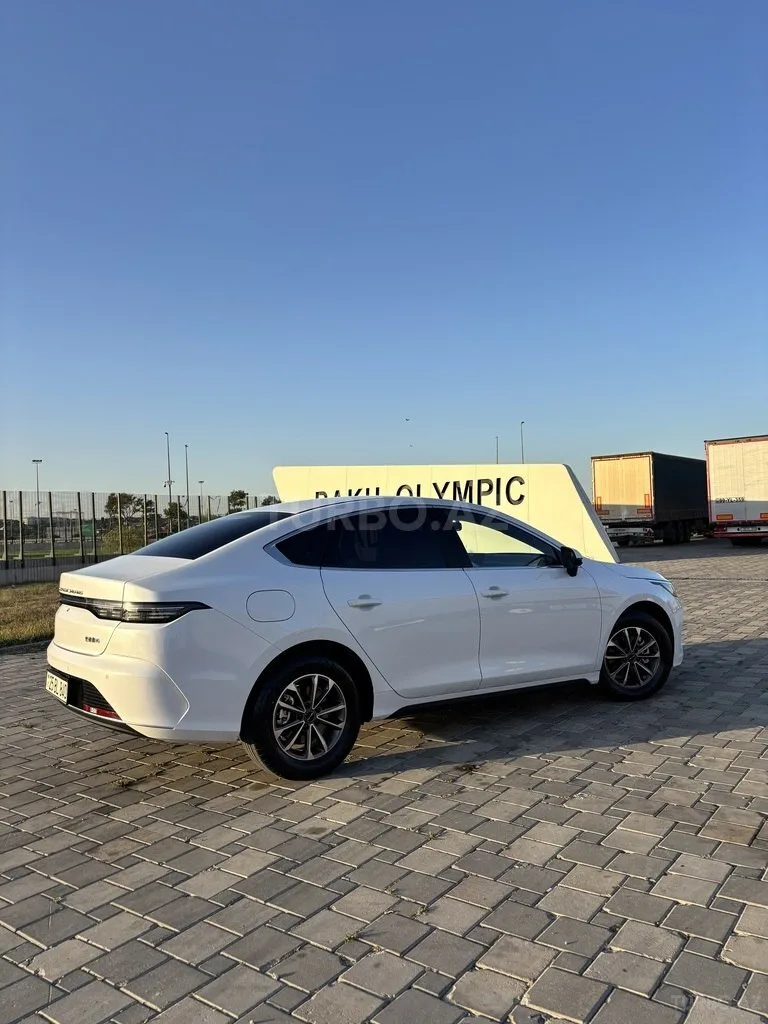 BYD Destroyer 05 — foto 3/4