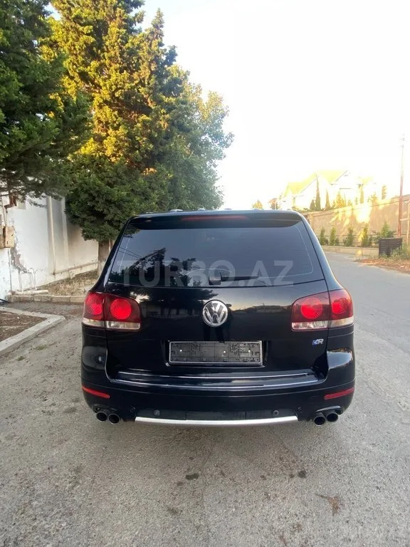 Volkswagen Touareg — foto 4/4