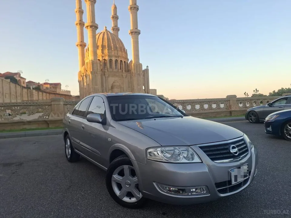 Nissan Sunny — foto 1/4
