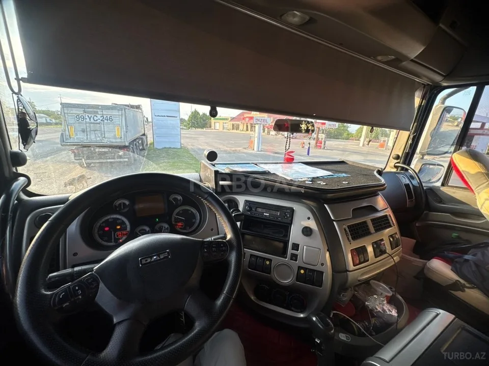 DAF 105 XF — foto 3/4