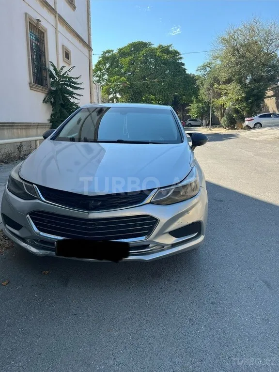 Chevrolet Cruze — foto 1/4