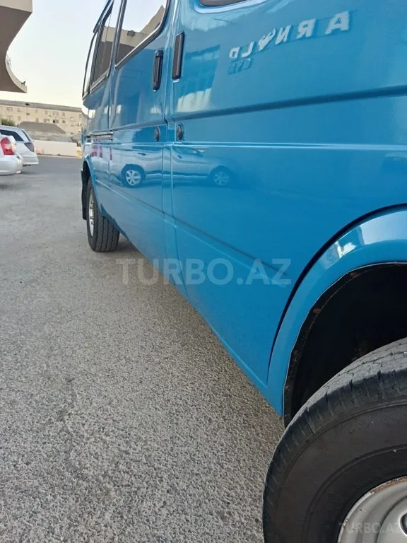 Ford Transit — foto 3/4