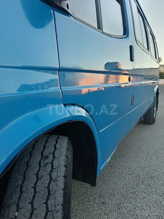 Ford Transit — foto 4/4