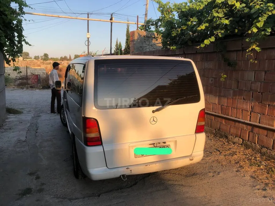 Mercedes Vito 110 CDI — foto 2/4