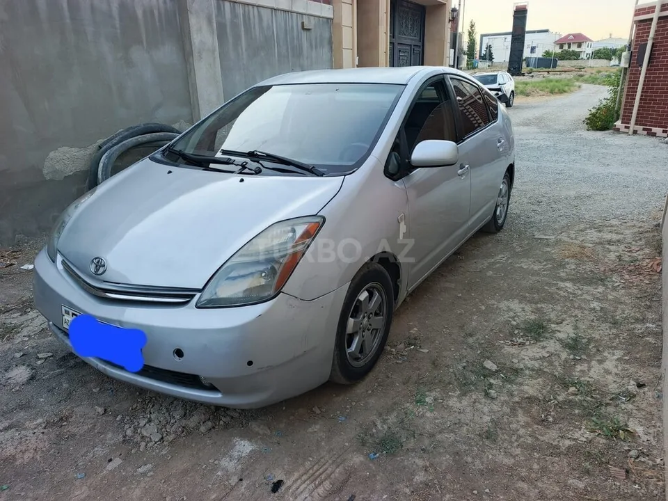 Toyota Prius — foto 2/4