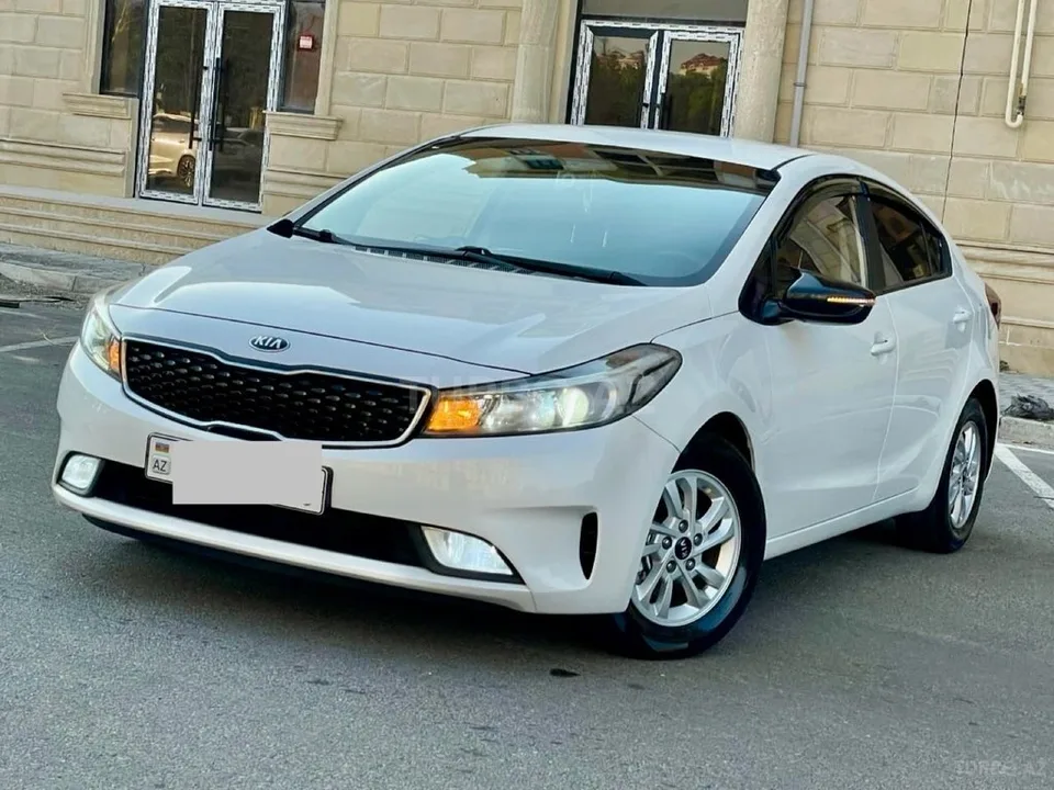 Kia K3 — foto 4/4