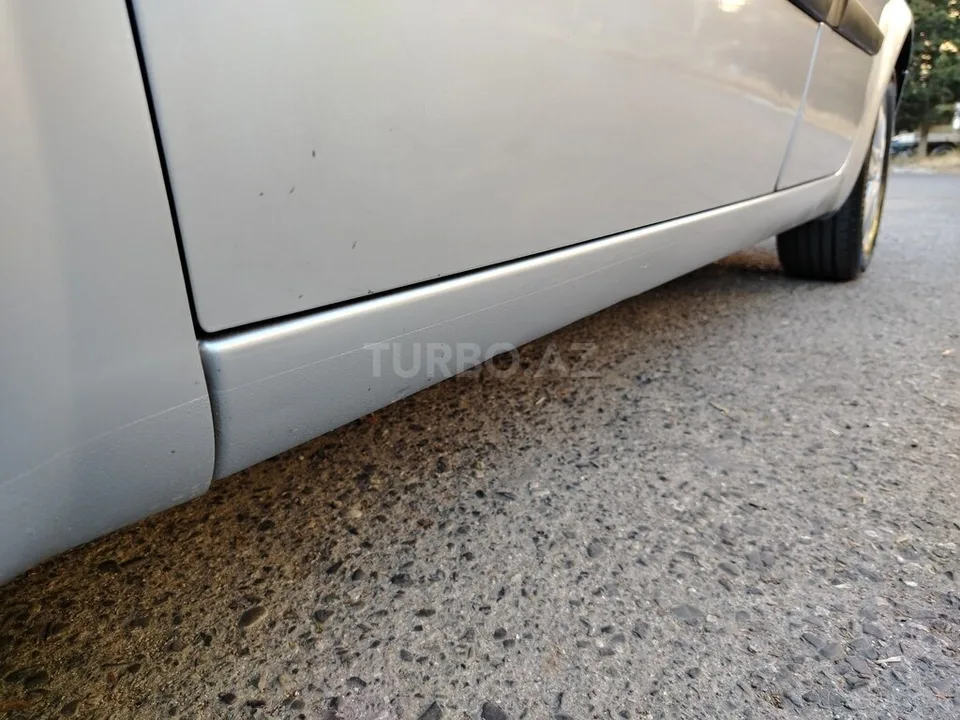 Renault Megane — foto 2/4