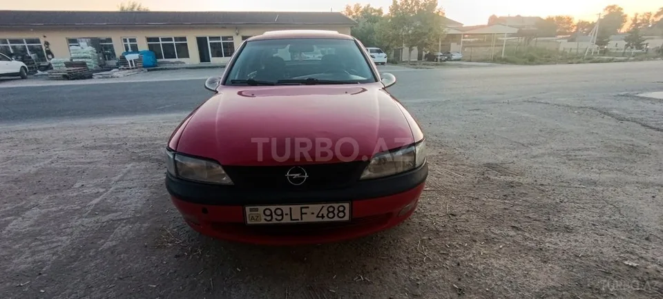 Opel Vectra — foto 1/4
