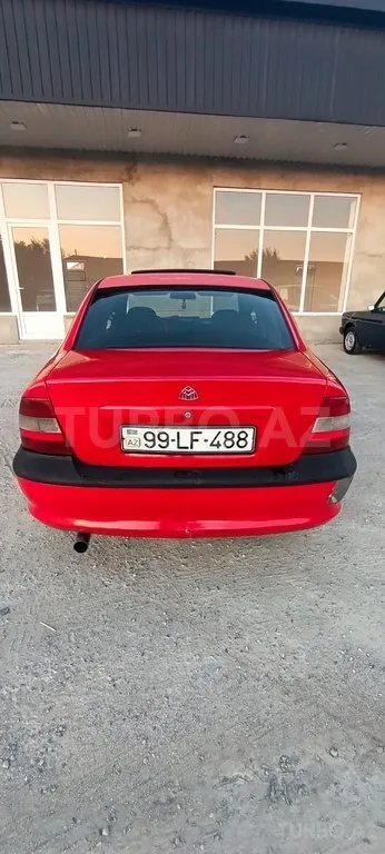 Opel Vectra — foto 2/4