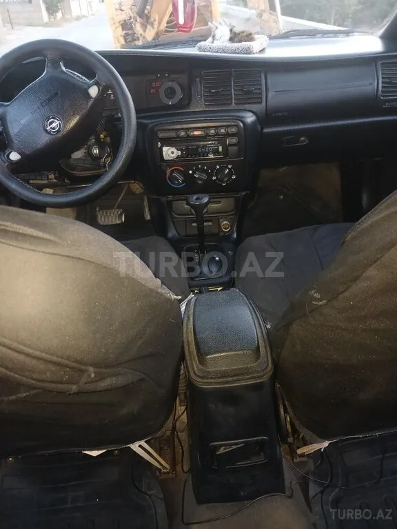 Opel Vectra — foto 4/4