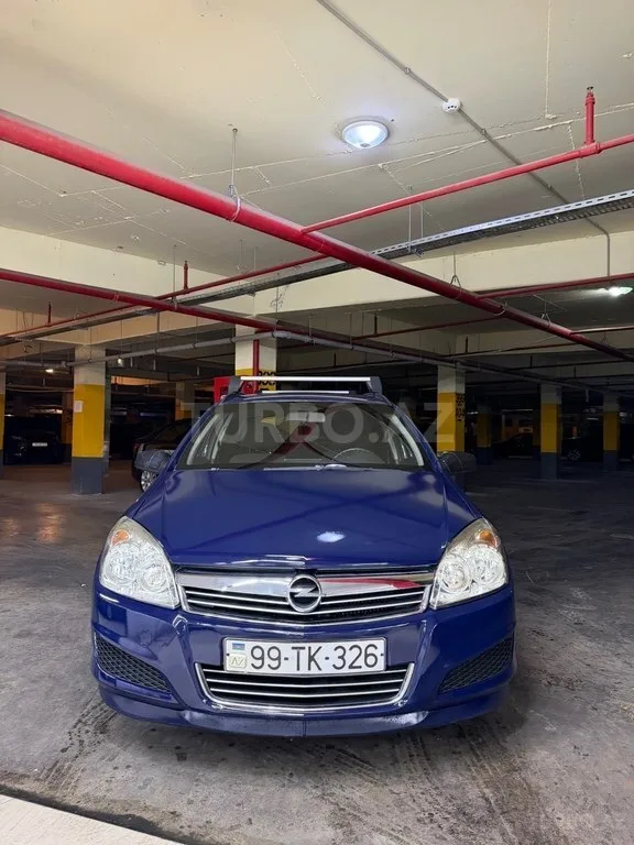 Opel Astra — foto 1/4