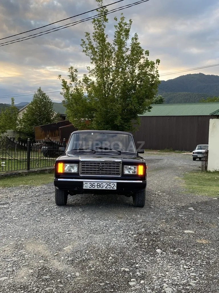 LADA (VAZ) 2104 — foto 1/4