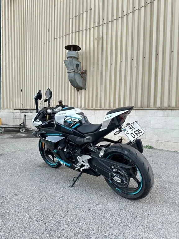 CFMoto 450 SR — foto 2/4