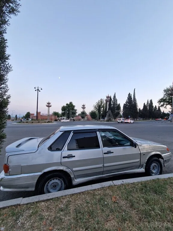 LADA (VAZ) 2115 — foto 3/4
