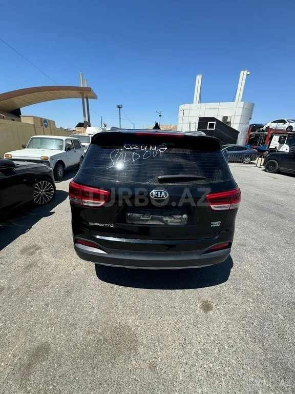 Kia Sorento — foto 3/4