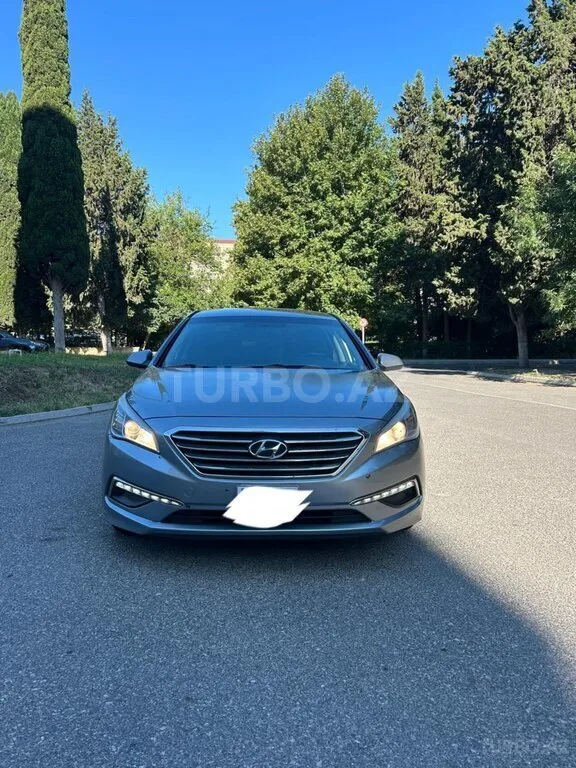 Hyundai Sonata — foto 1/4