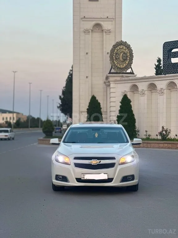 Chevrolet Malibu — foto 1/4