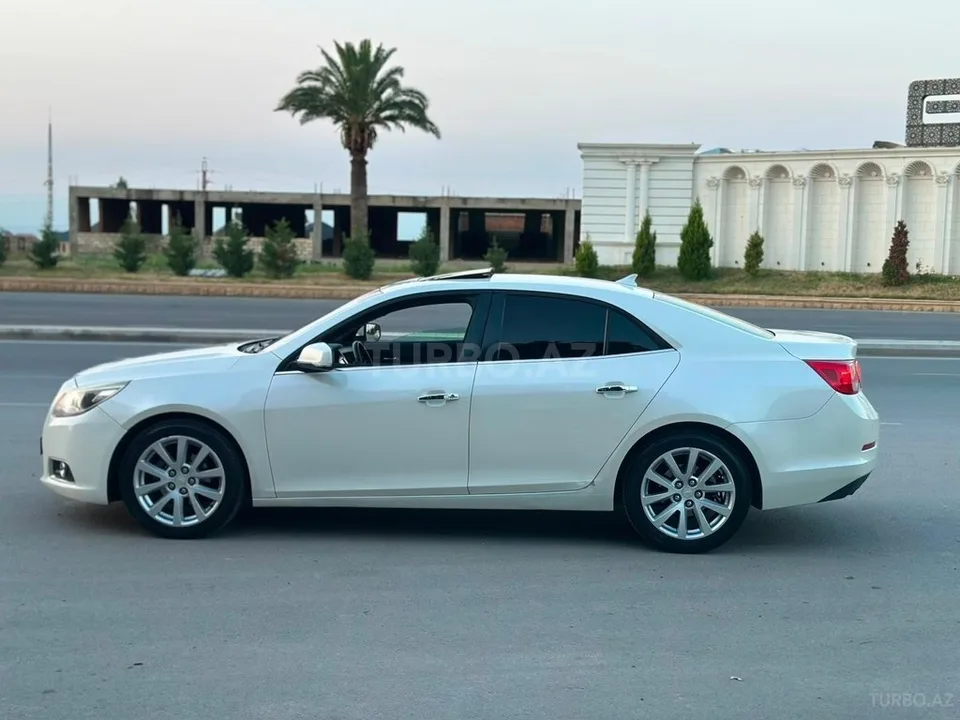 Chevrolet Malibu — foto 4/4